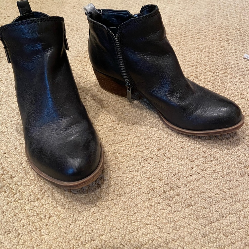 Lucky Brand ankle bootie